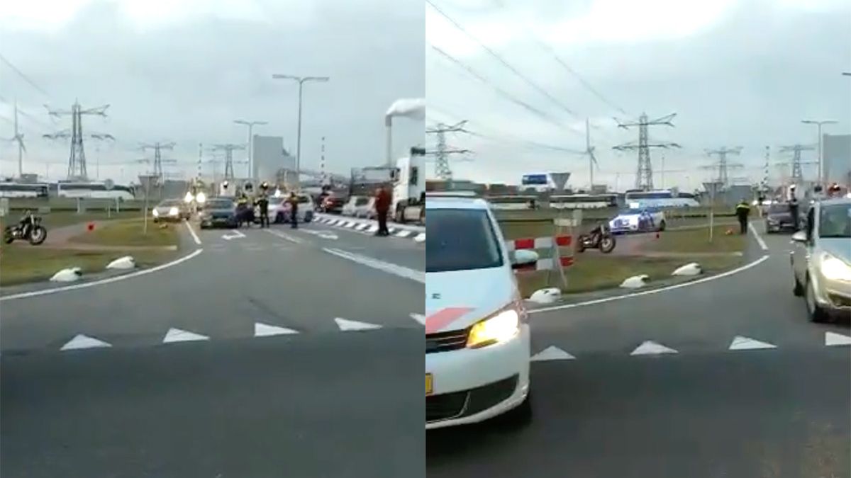 Demonstranten op de Maasvlakte proberen uit handen van politie te blijven