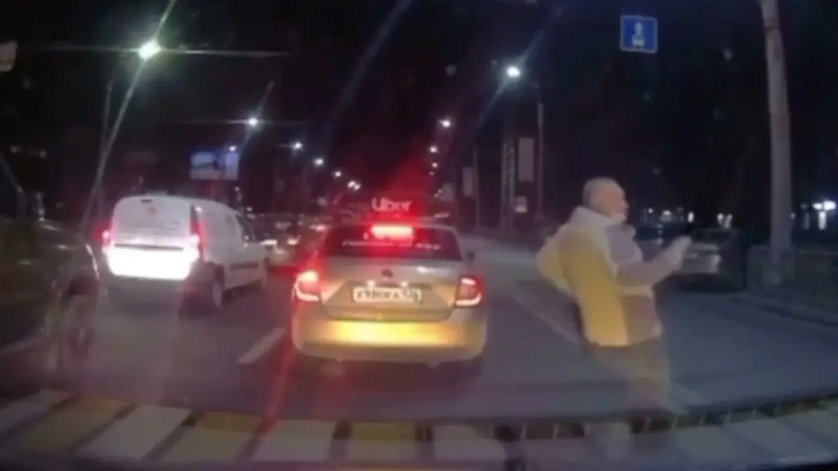 Pas op, komt nog een hele bus aan
