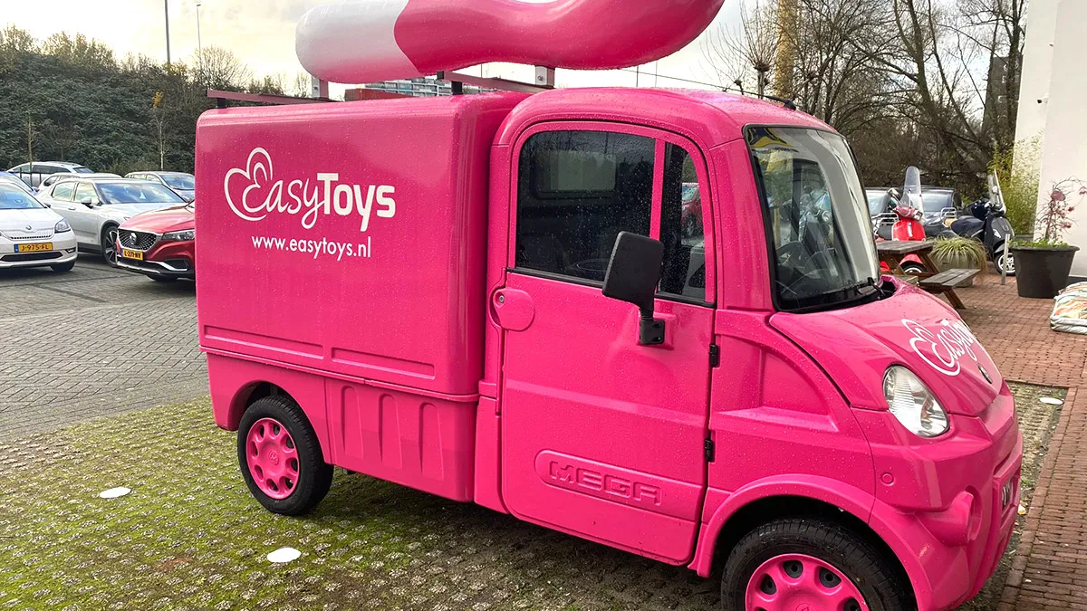 Handig voor de warme decembermaand: De top-10 love songs voor een spetterend hoogtepunt