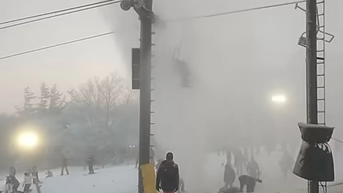 Hele koude douche voor skiërs in Beech Mountain, North Carolina