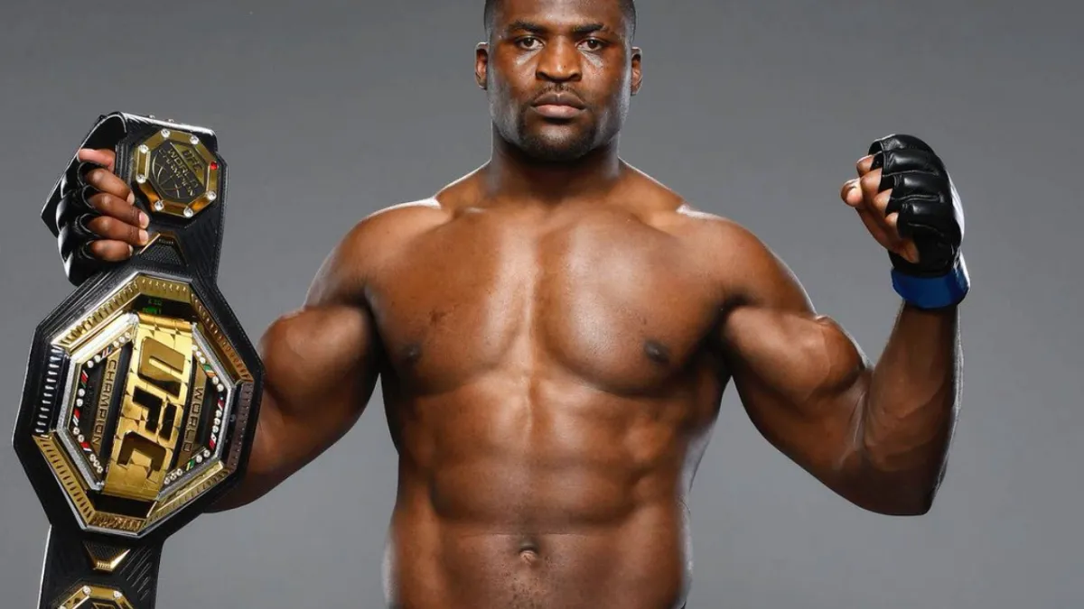 Francis Ngannou nog steeds “Baddest man on the Planet” na winst over Ciryl Gane