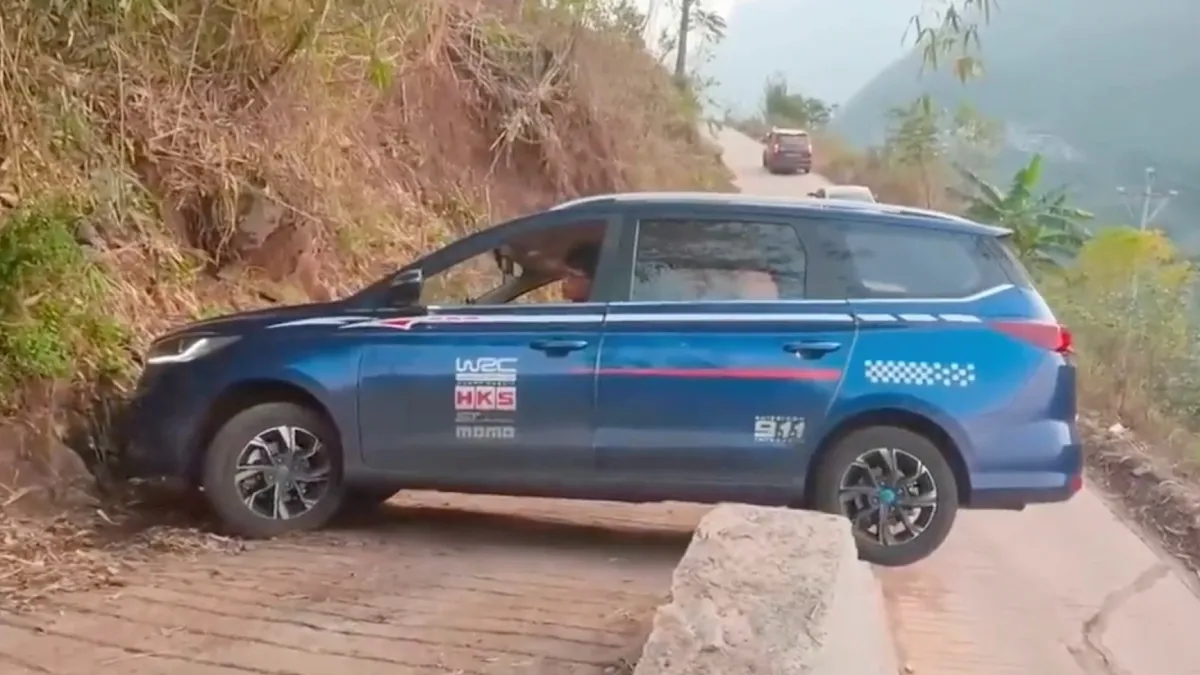 Straatje keren op een geheel andere niveau vanuit andere hoek