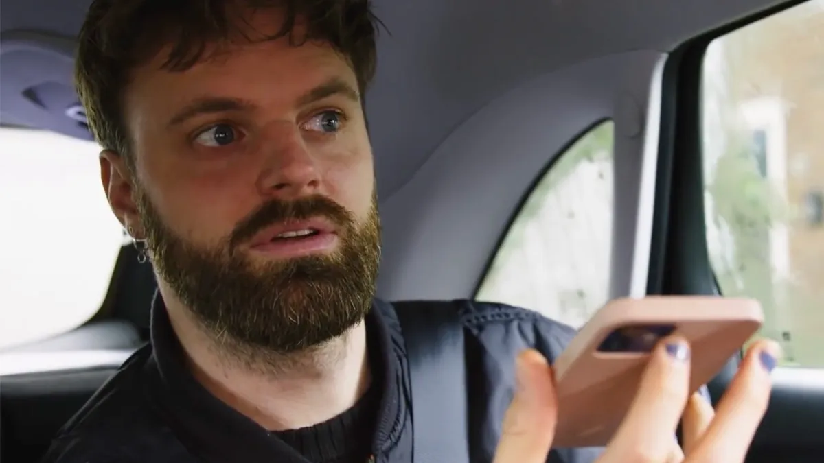 Hoe laat en waar: De uitzending van BOOS bekijk je om 16.00 uur op het Youtube kanaal van BOOS