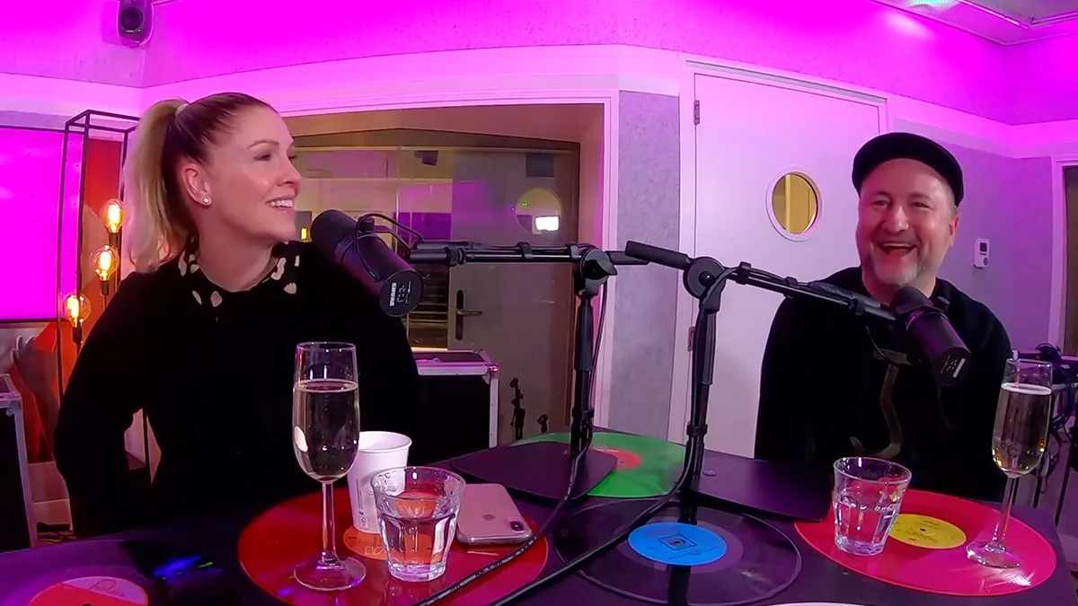 Dennis Weening onthult details over 'pijpen voor een Mars' van Expeditie Robinson kandidaat