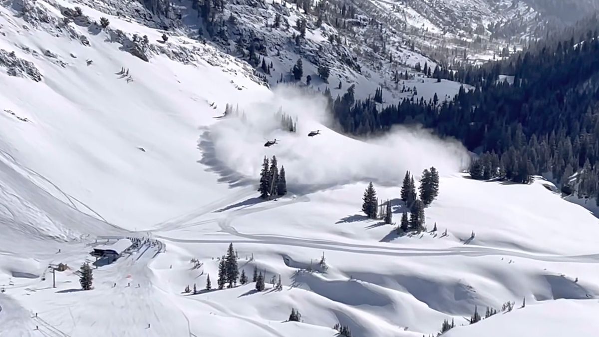 Twee Black Hawk helikopters crashen in Ski resort in Amerikaanse staat Utah