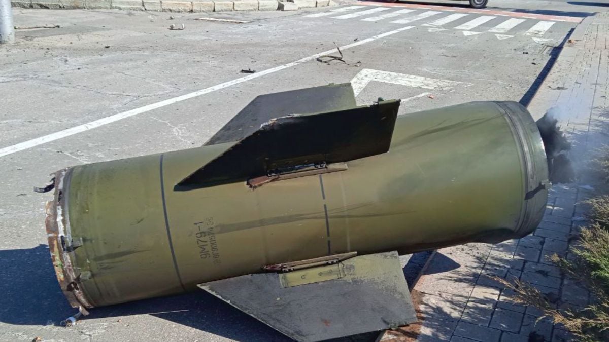 Oekraïense strijders schijnen OTR-21 Tochka bommen gegooid te hebben op Oekraïense stad Donetsk