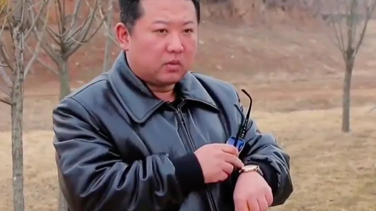 Kim Jong-un gaat helemaal Hollywood tijdens Hwasong-17 raket test aankondiging
