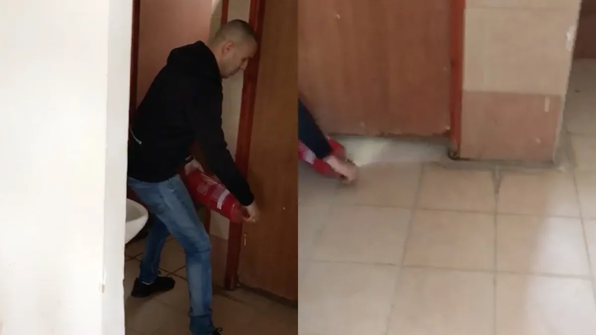 Maak iemand eens echt boos en spuit een brandblusser leeg op het toilet