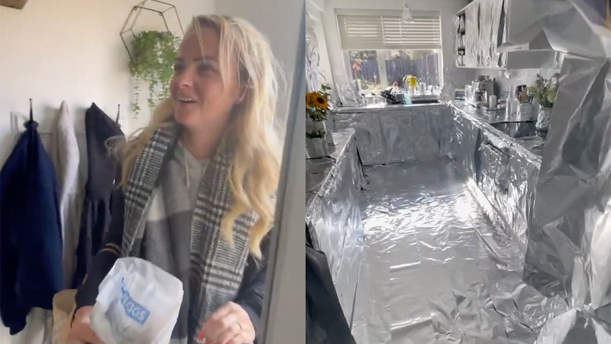 Collega's hebben huis van verloofd stel ingepakt in aluminium folie