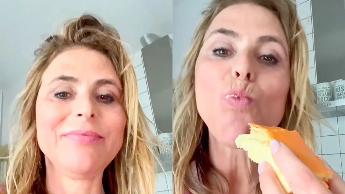 Voor de mensen die wel houden van een ouder gebakkie: Heleen van Royen eet tompouce