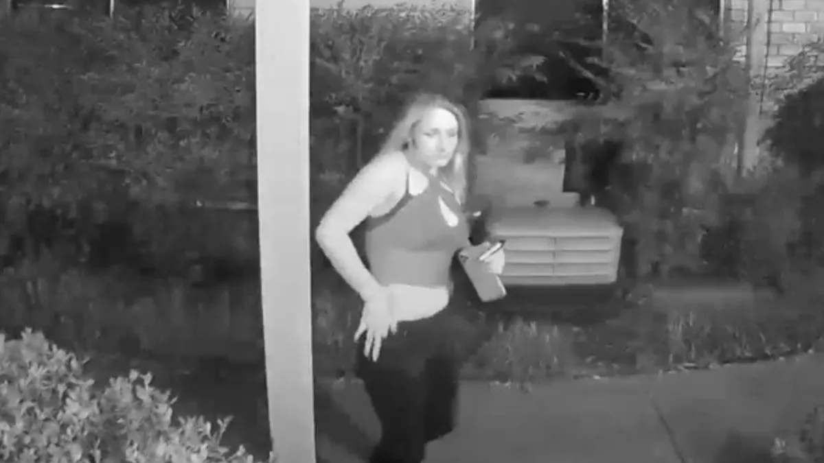 Micheala ging na schildpaddenrace per ongeluk struiken duiken