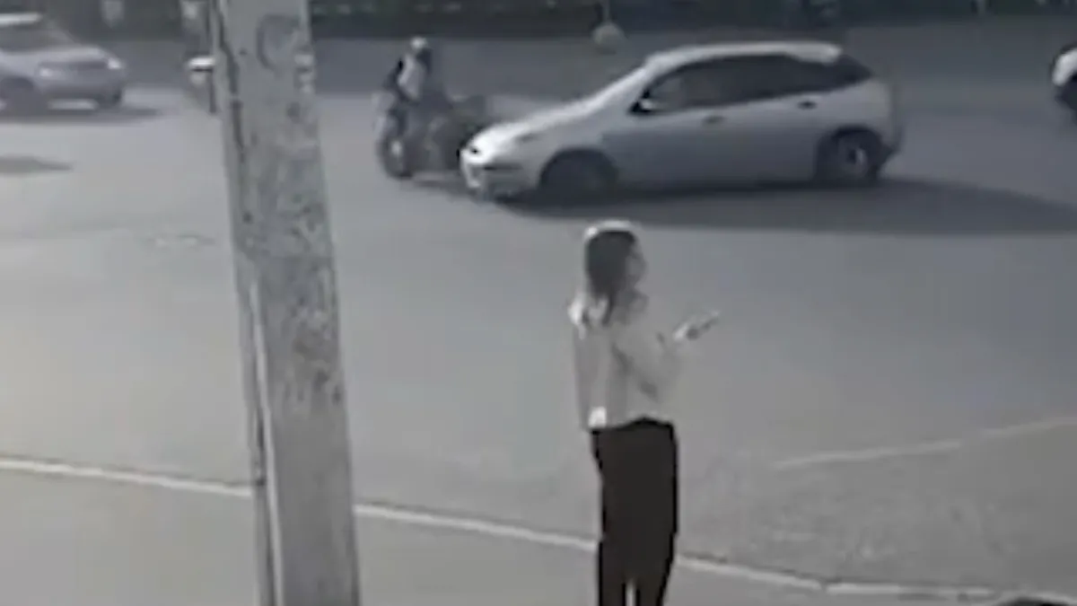 Wonder dat deze twee motorongeluk in Izjevsk na konden vertellen