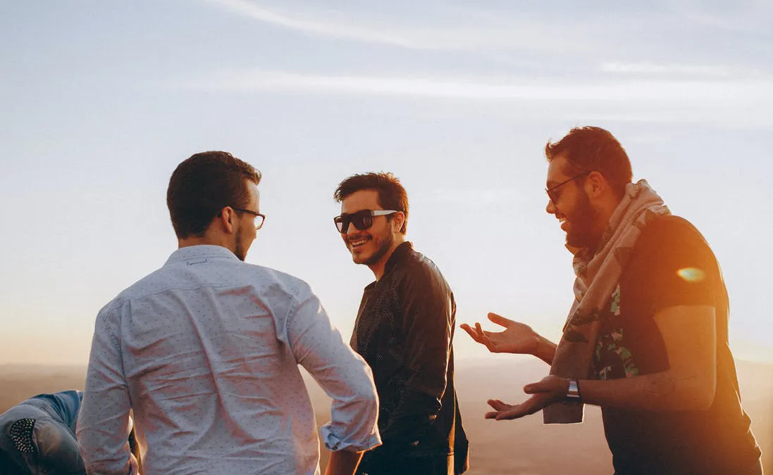 Hoe beleef je samen met je vrienden een spannende avond?