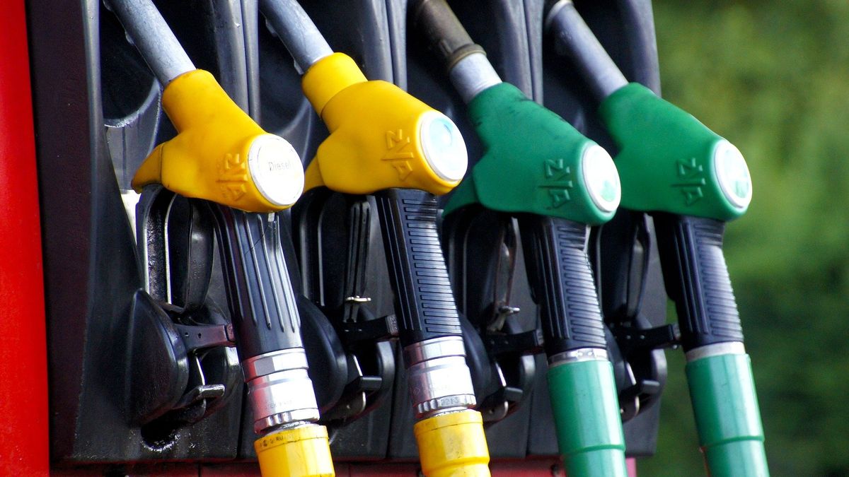 Wait what: Benzine in Duitsland vanaf 1 juni 50 cent per liter goedkoper dan in Nederland