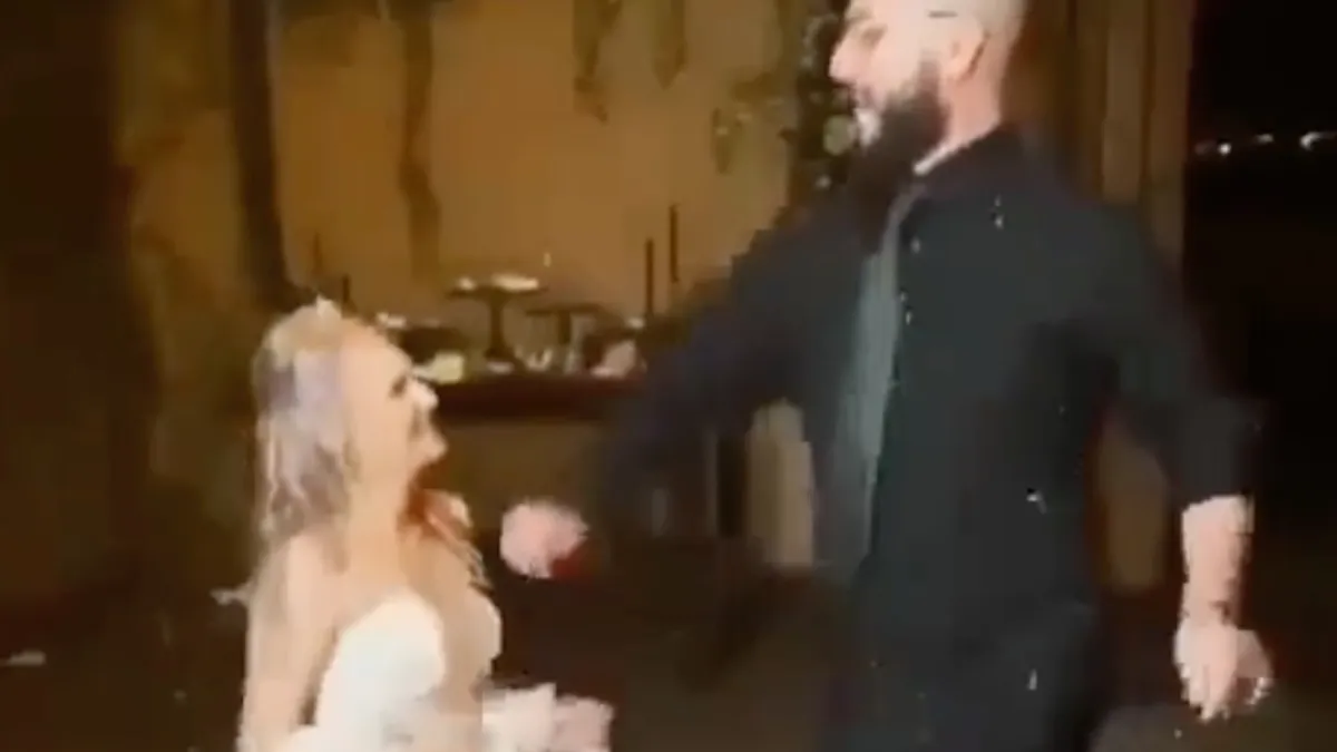 Bruid met pijnlijke kaak na dansje op trouwfeest