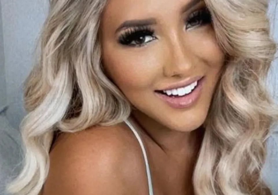 Moeder van 4 en Only Fans model Sara over de struggles van model zijn