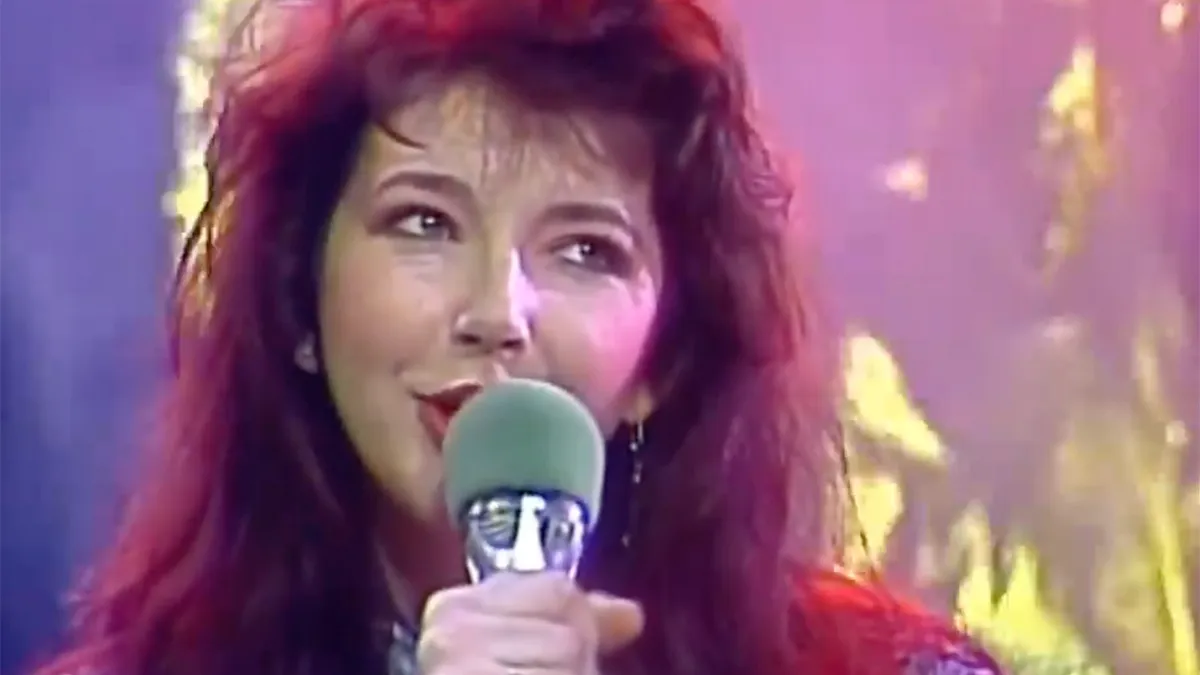 Kate Bush bestormt hitlijsten met 'Running Up That Hill' dankzij Netflix serie Stranger Things
