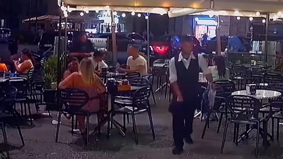 Overvaller laat “peperduur” Richard Mille horloge terugbrengen na overval op vol terras in Naples