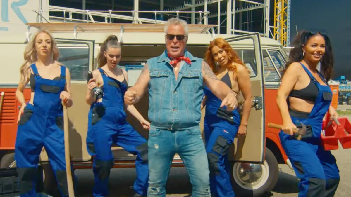 Jack van Raamsdonk zingt Gas Erop GVD!