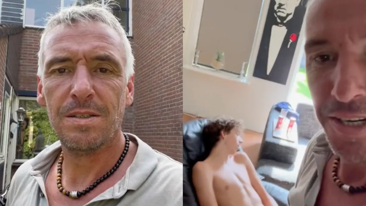 John legt jonge garde iets uit over bij nacht een man, bij dag een man