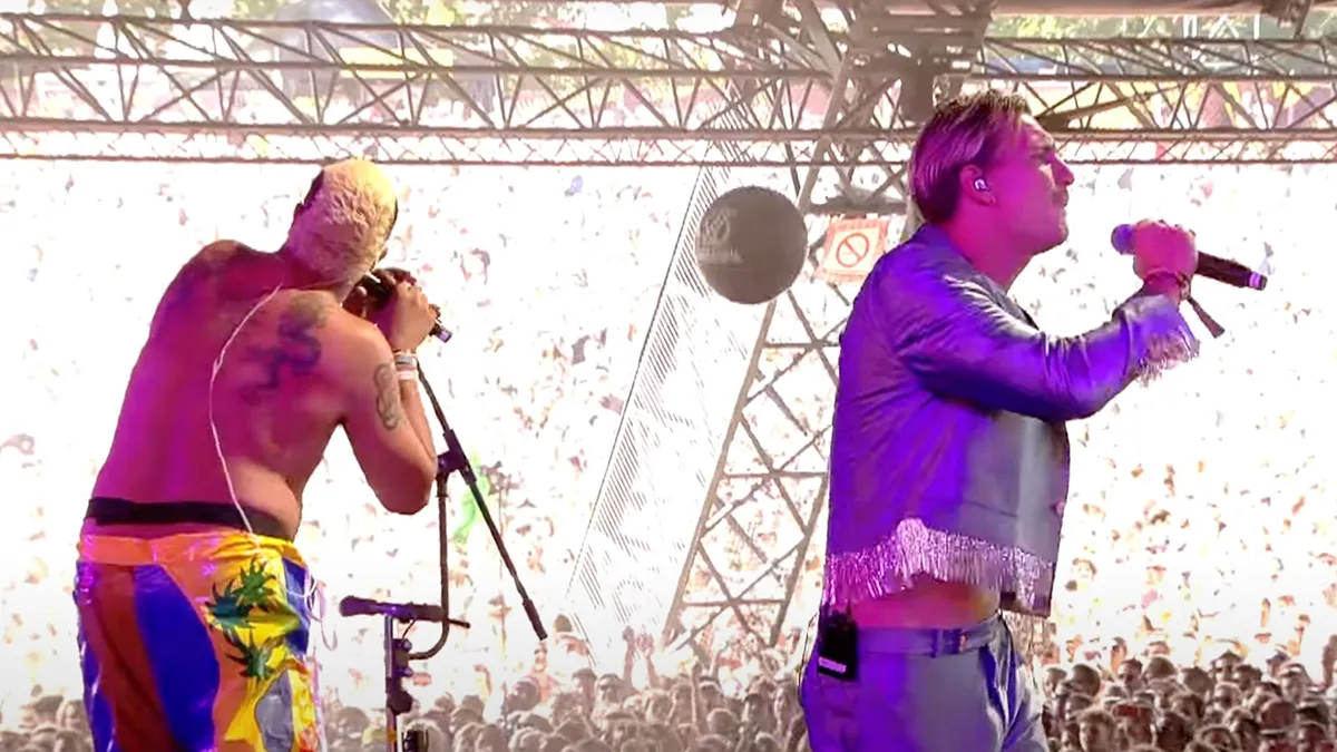 Om thuis nog een keer te genieten: Hele Lowlands optreden van Goldband