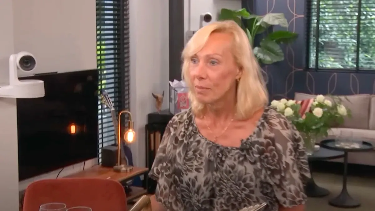 Ondertussen in Lang Leve de Liefde: 'Laten wij een aanrecht dans doen'