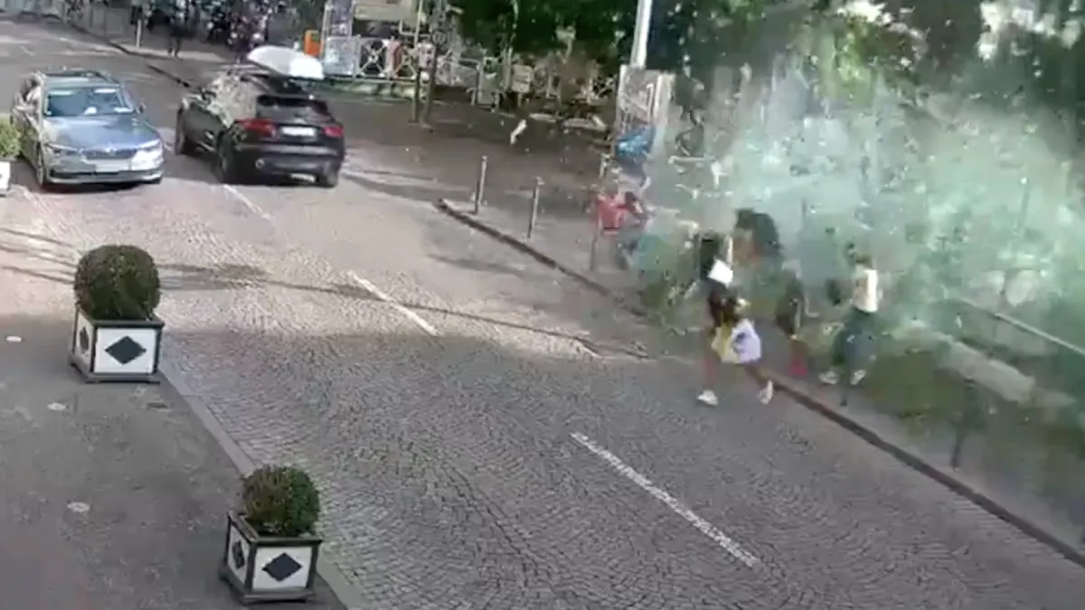 Boom helpt dame tegen de grond in het Italiaanse Bolzano