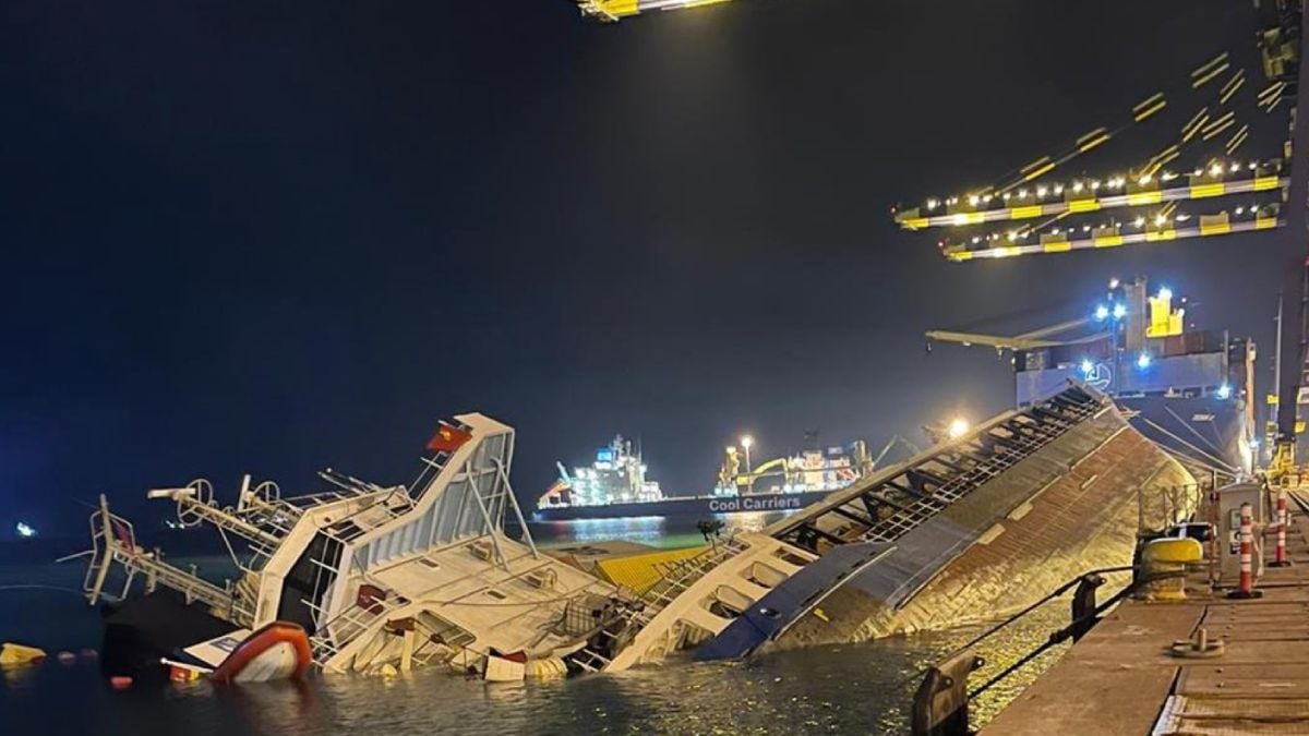 Cargoschip ging er even bij liggen tijdens lossen in Turkije