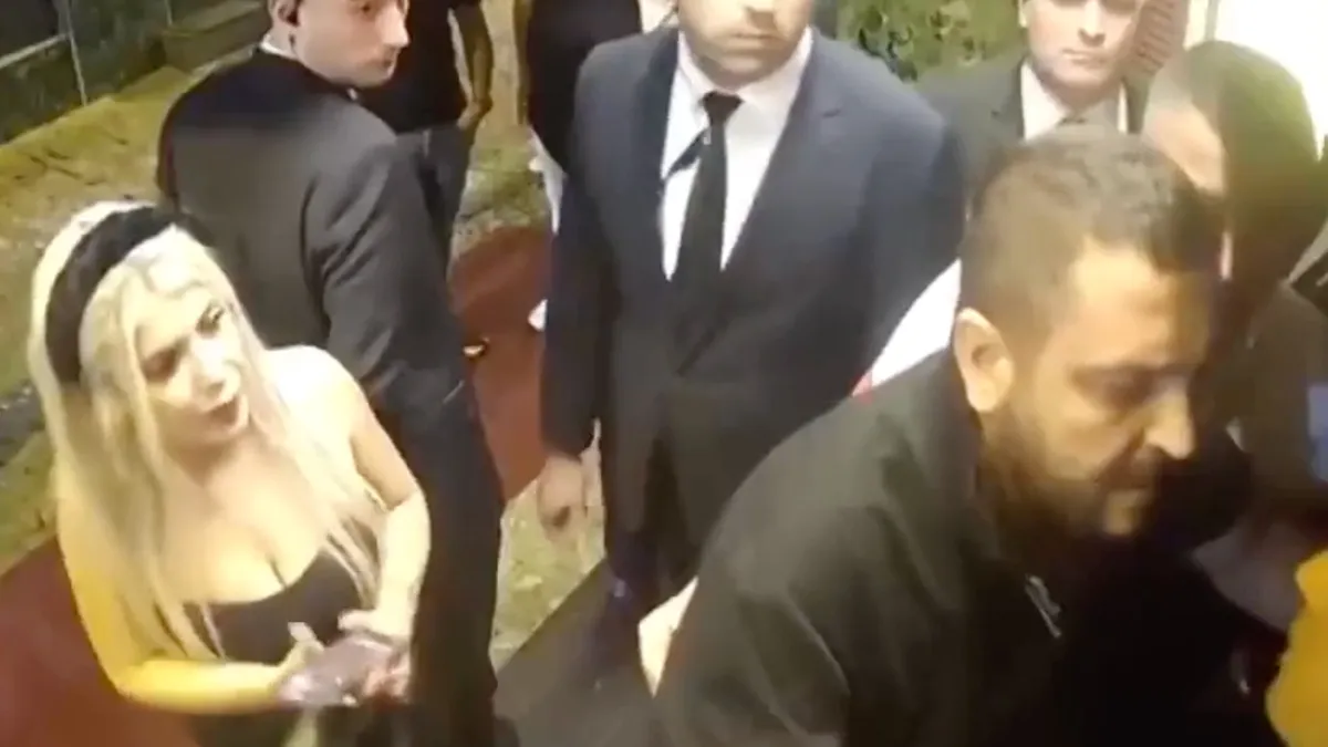Man geeft uitsmijter een kopstoot en heeft daar heel snel spijt van