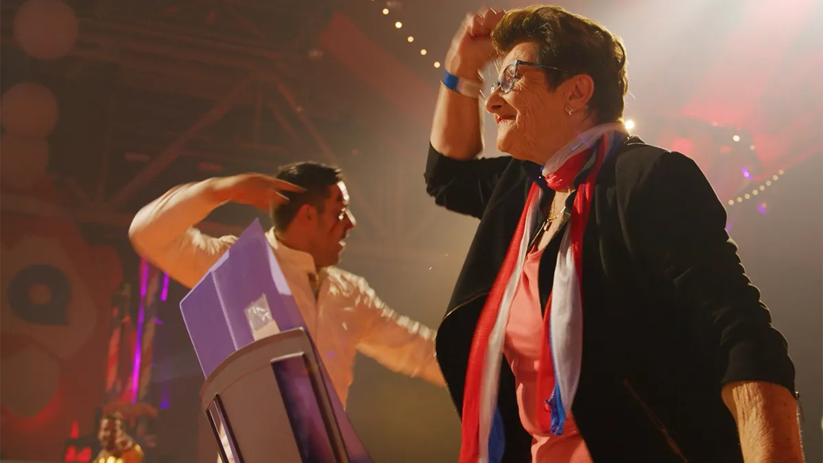 Orgel Joke pingelt erop los op X-Qlusive Holland 2022