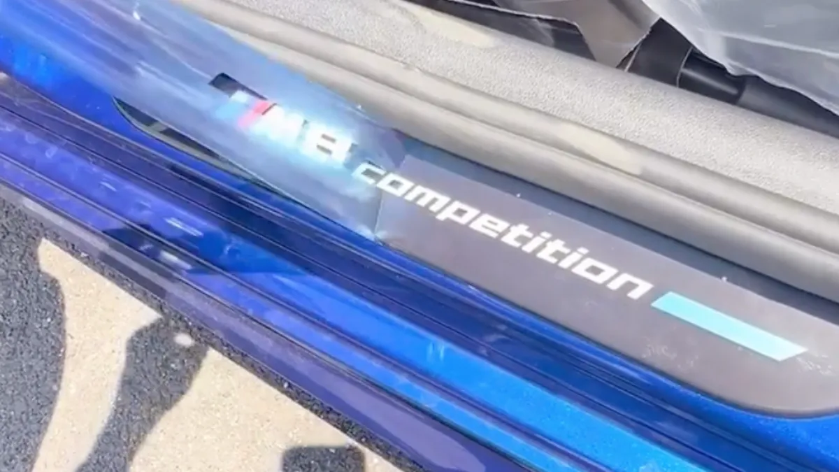 BMW M8 Competition uitpakken heeft wel wat