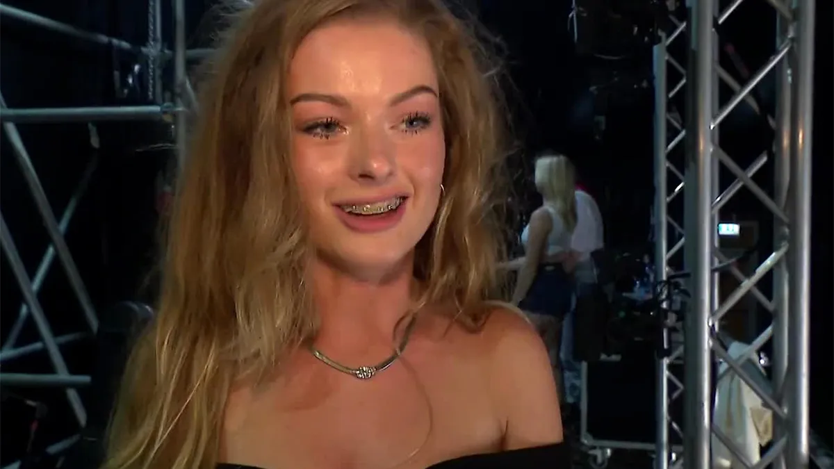 Boeren konden zich vergapen aan schaars geklede boerinnen tijdens Miss Boerin-verkiezing