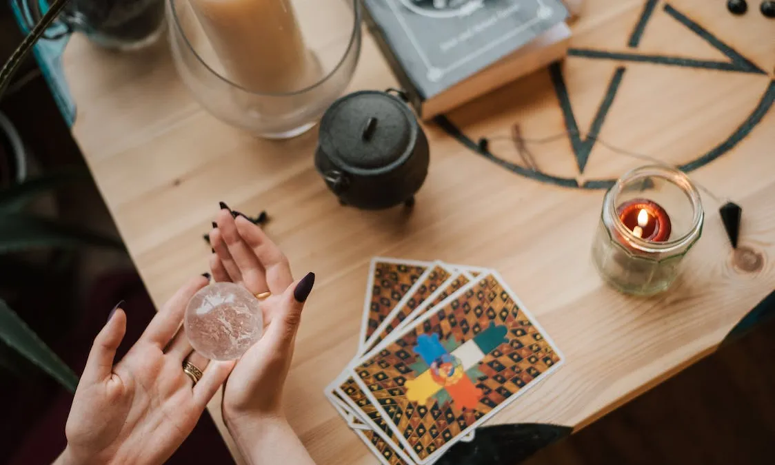 Waarom je wel (of niet) je toekomst moet laten voorspellen