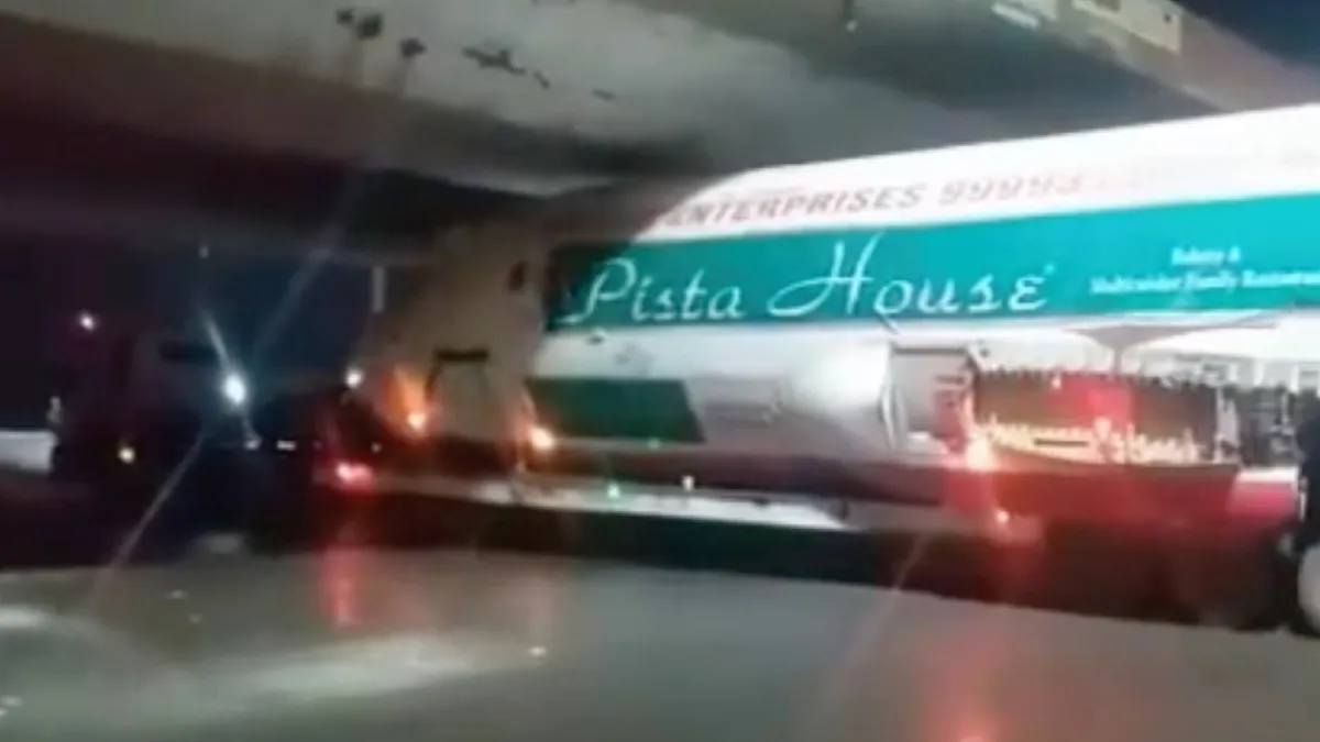 Air India Airbus A320 vast onder brug in India