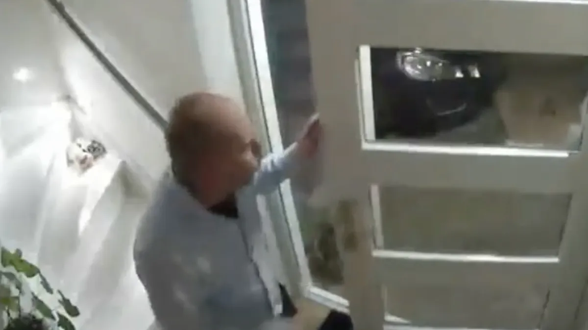 Sjoerd verloor die avond even van de deur