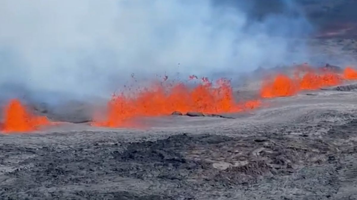 Grootste vulkaan ter wereld genaamd Mauna Loa na 38 jaar weer actief