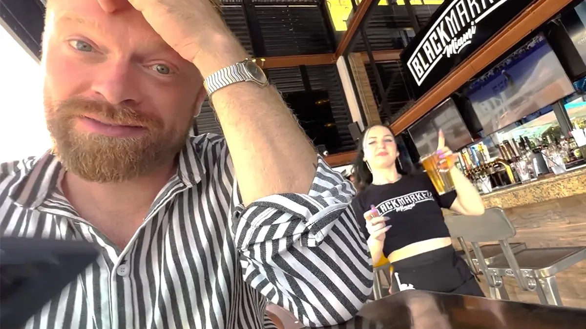 Jezelf voordoen als eigenaar van een bar voor gratis drankjes werkt