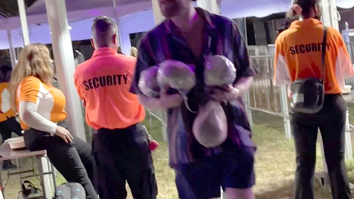 Nederlanders bluffen zichzelf met krop sla naar binnen op festival in Miami