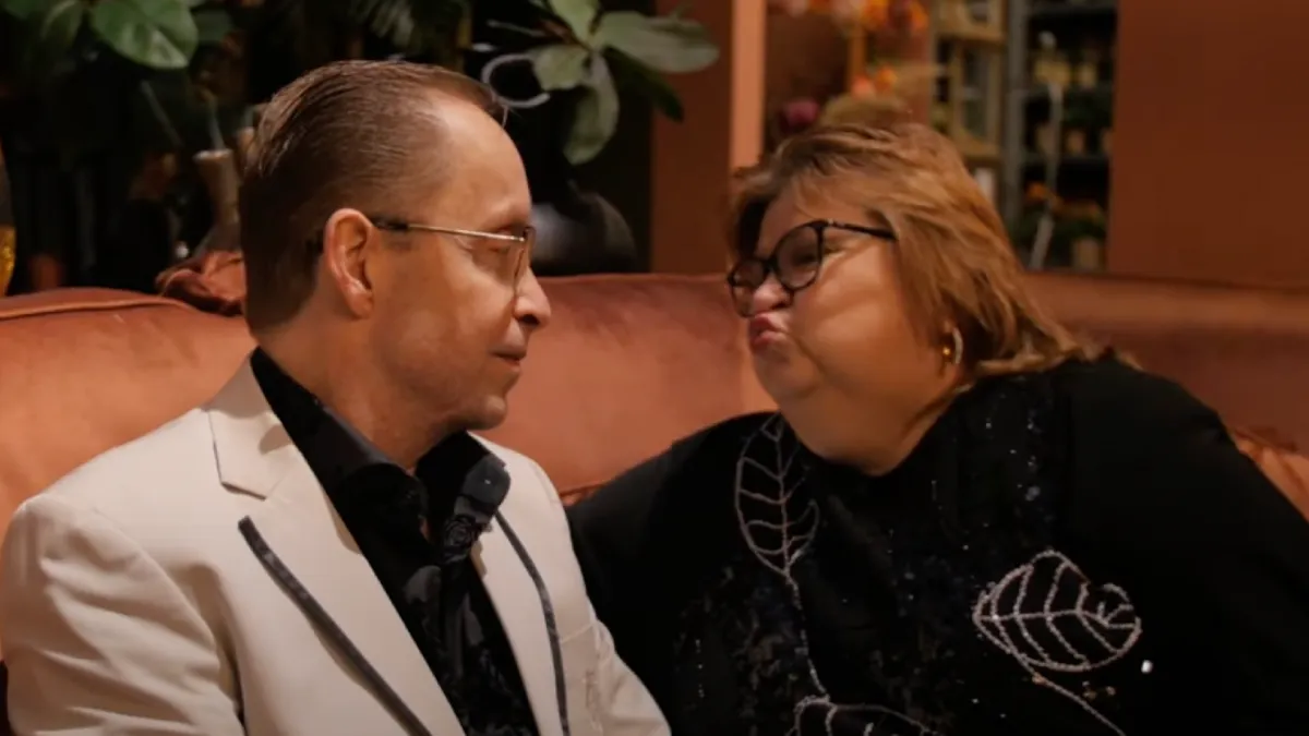 Geheel in kerstsfeer met Hoe Kan Ik Jou Vergeten van De Stoopjes