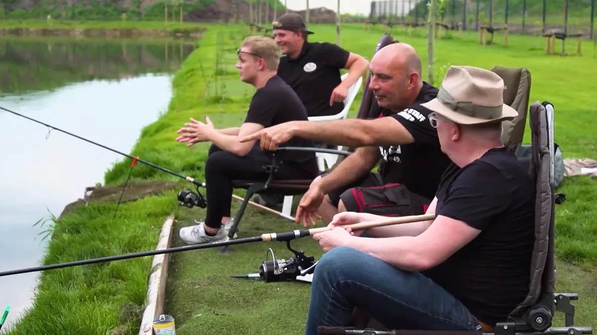 Jan en Dennis laten zien waarom vissen zo'n geweldige hobby is