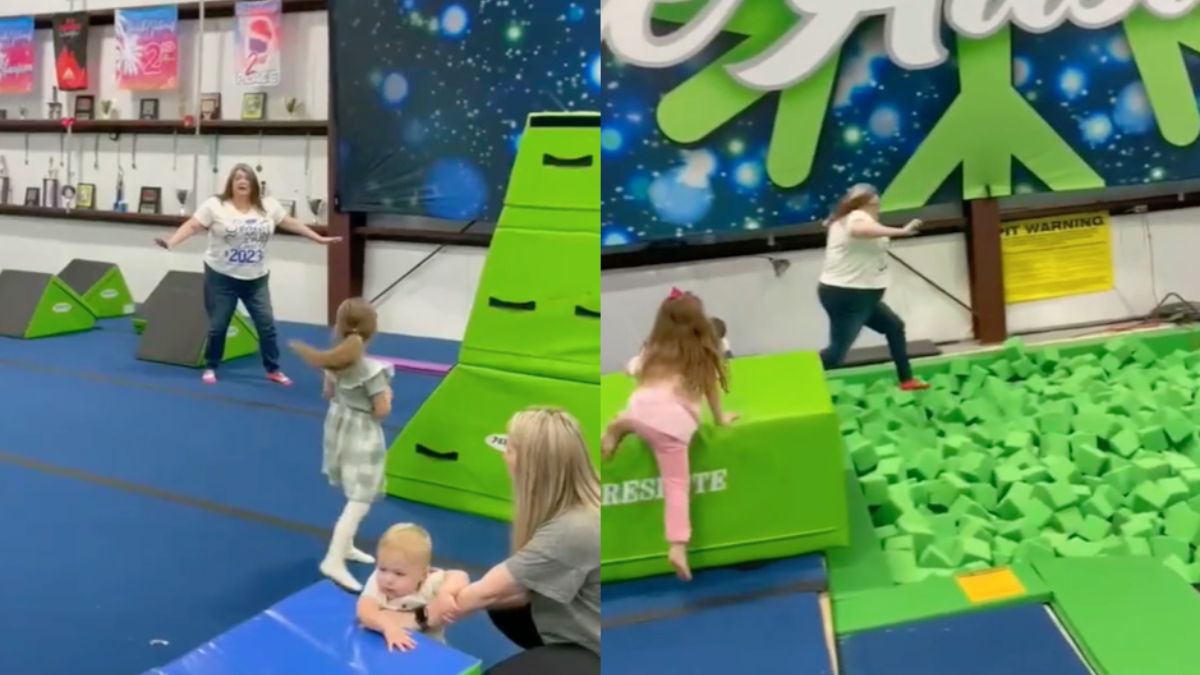 Moeder wil ook graag spelen in de foam pit