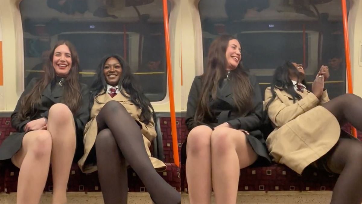 Dames spelen met een gluurder in de metro