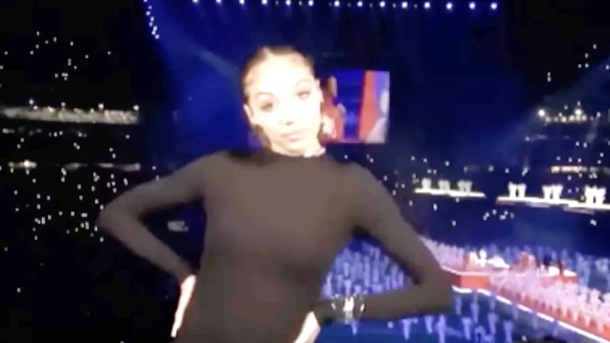 De gebarentolk van Rihanna ging helemaal los tijdens optreden en gaat daarom nu viraal