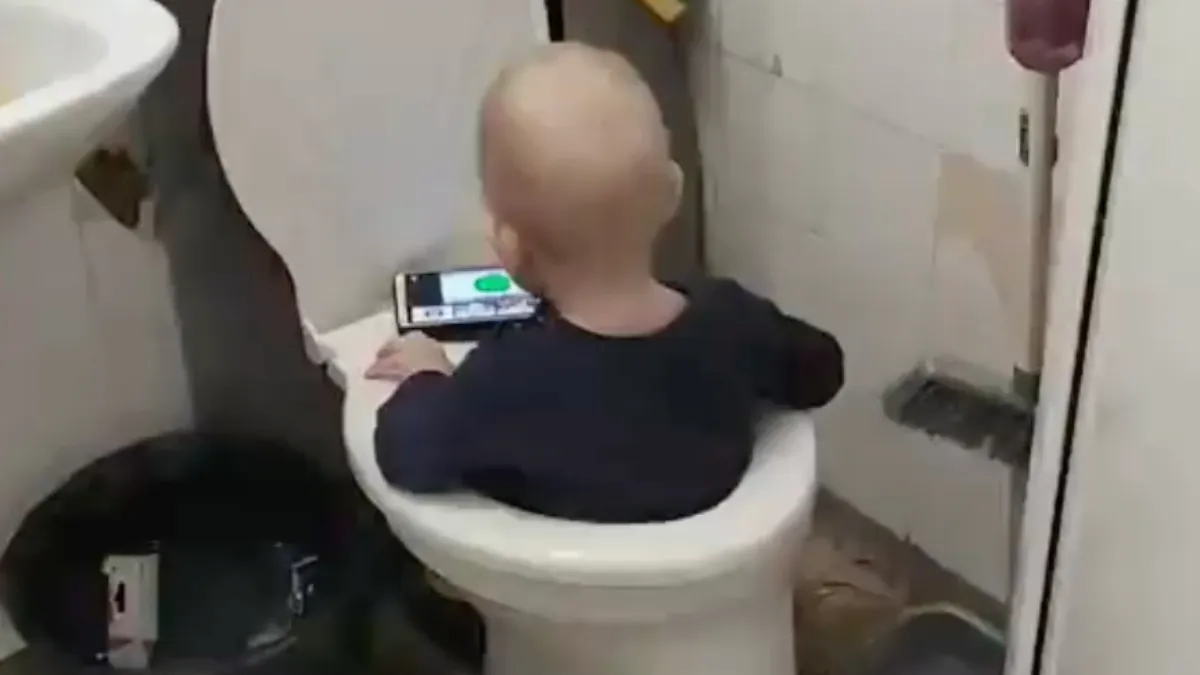 Knaapje heeft zeer comfortabele hangplek gevonden