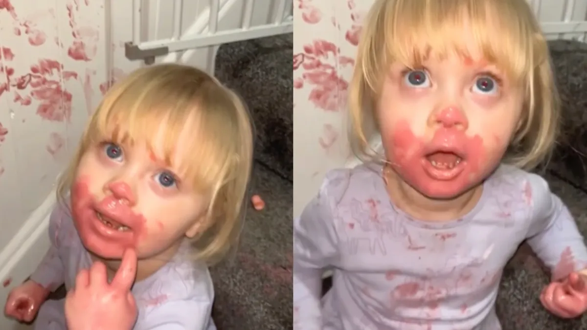 Dochtertje heeft moeder haar lippenstift gevonden