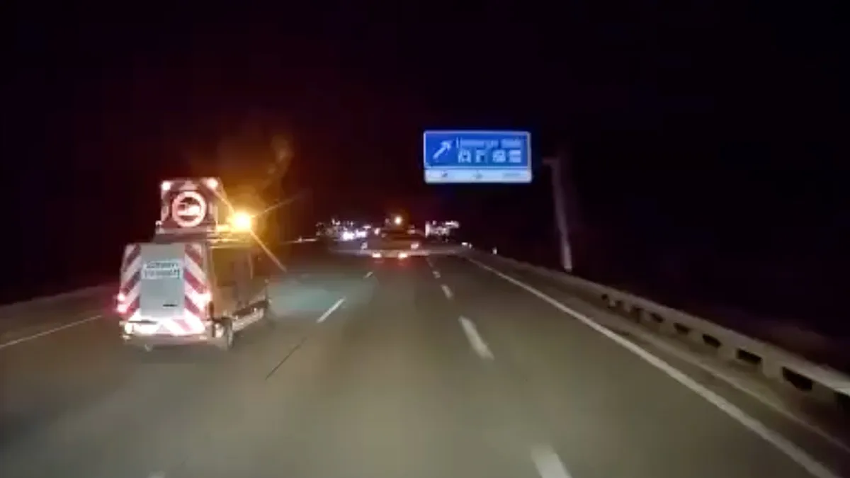 Transportbegeleider wil absoluut de weg niet delen