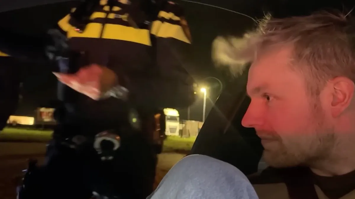 Enzo Knol gaat door het stof voor zijn gedrag tegenover politieagent