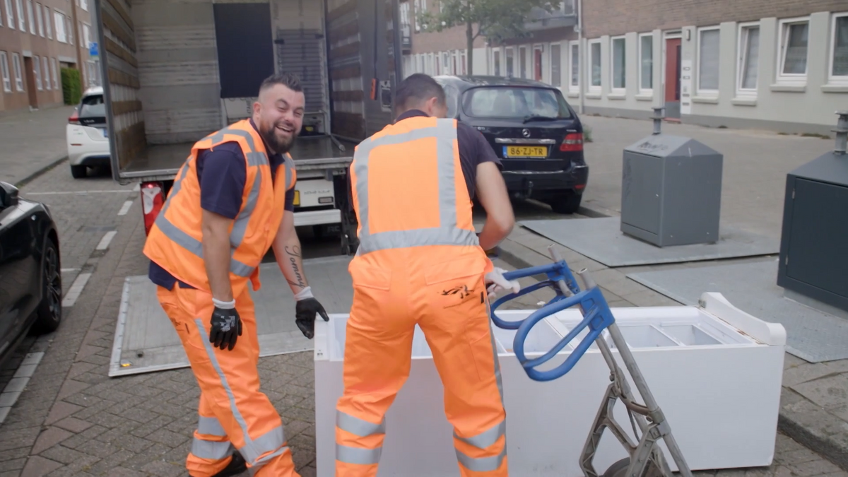 Mocht je het gemist hebben, de eerste aflevering van Mitchel aan de Maas