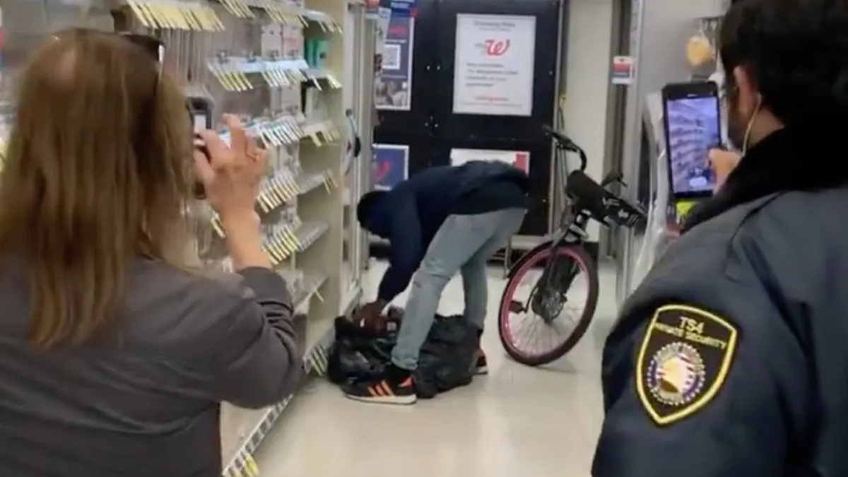 Winkeldief op de fiets gratis aan het winkelen in San Francisco