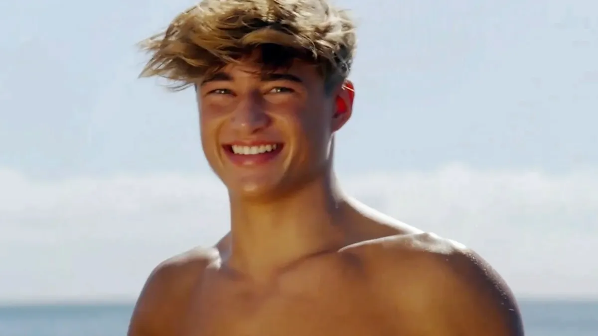 Ex On The Beach deelnemer Maxim was 'rubbertje' keertje kwijt op vakantie